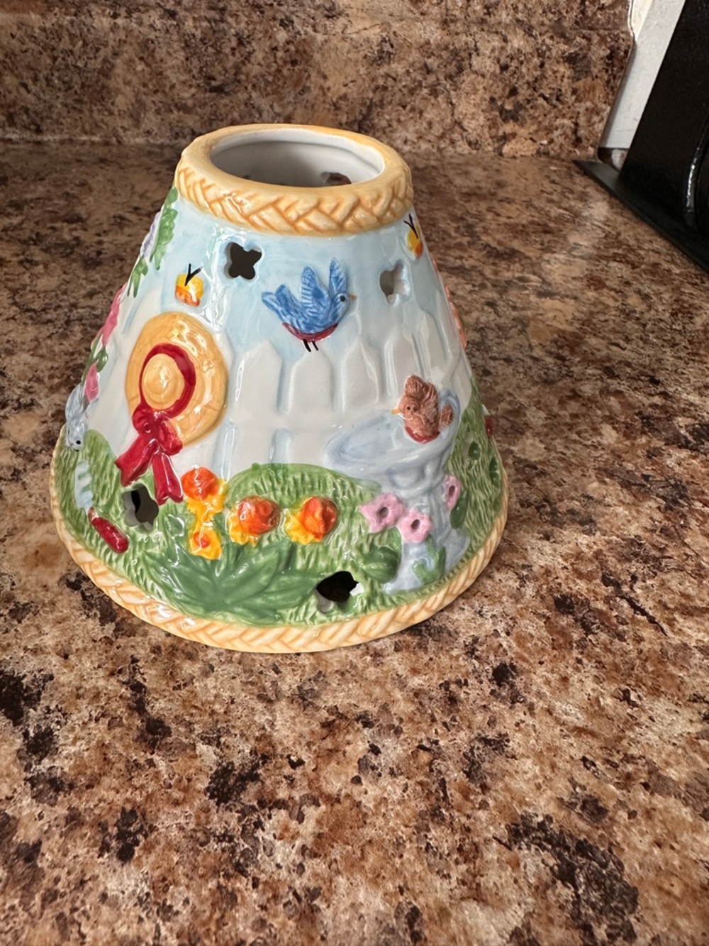Mini Jar Springtime Flowers, Birds, Bunny & White Picket Fence Topper Shade  - Picture 2 of 9